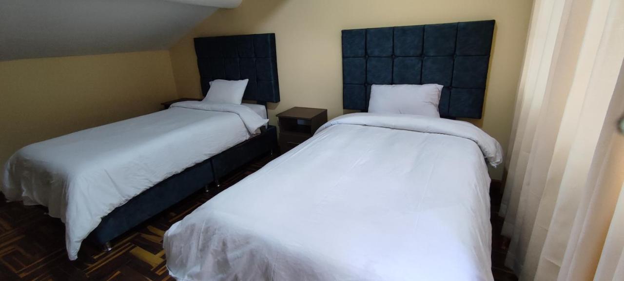 Cusco Hawka Pacha Hostal エクステリア 写真